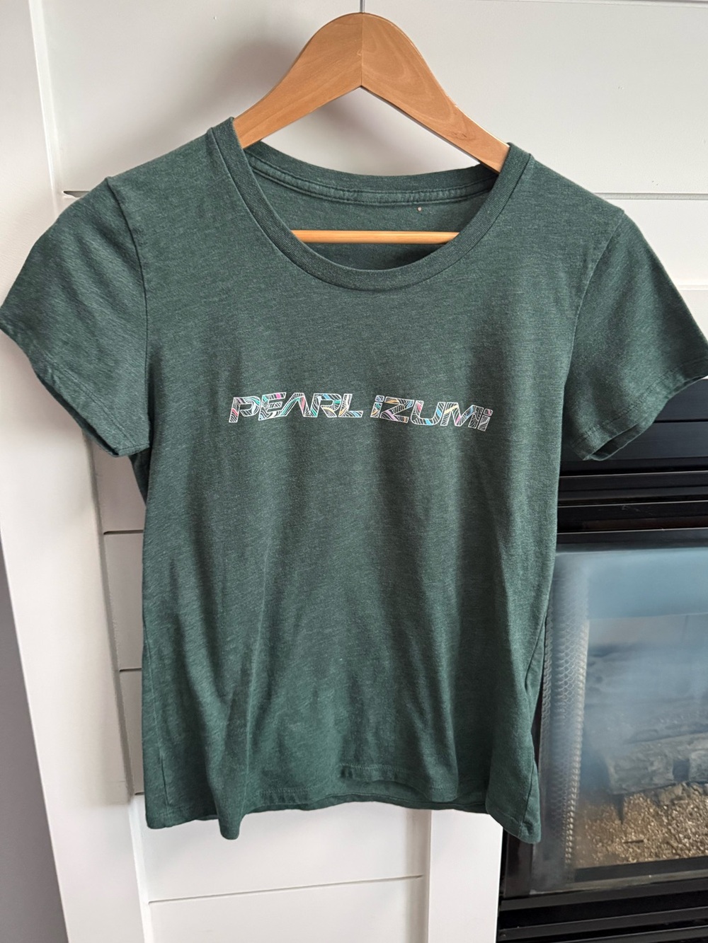 Women’s. Small Pearl Izumi Heather Forest Green Logo Tee bicycles